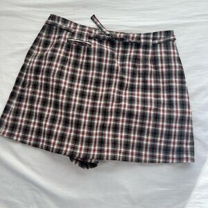 Vintage Plaid Mini Skort in Red and Black